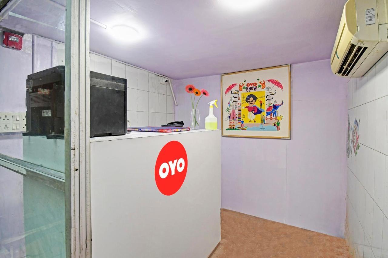 Oyo Flagship 89087 Brill Saltlake Centre Hotel